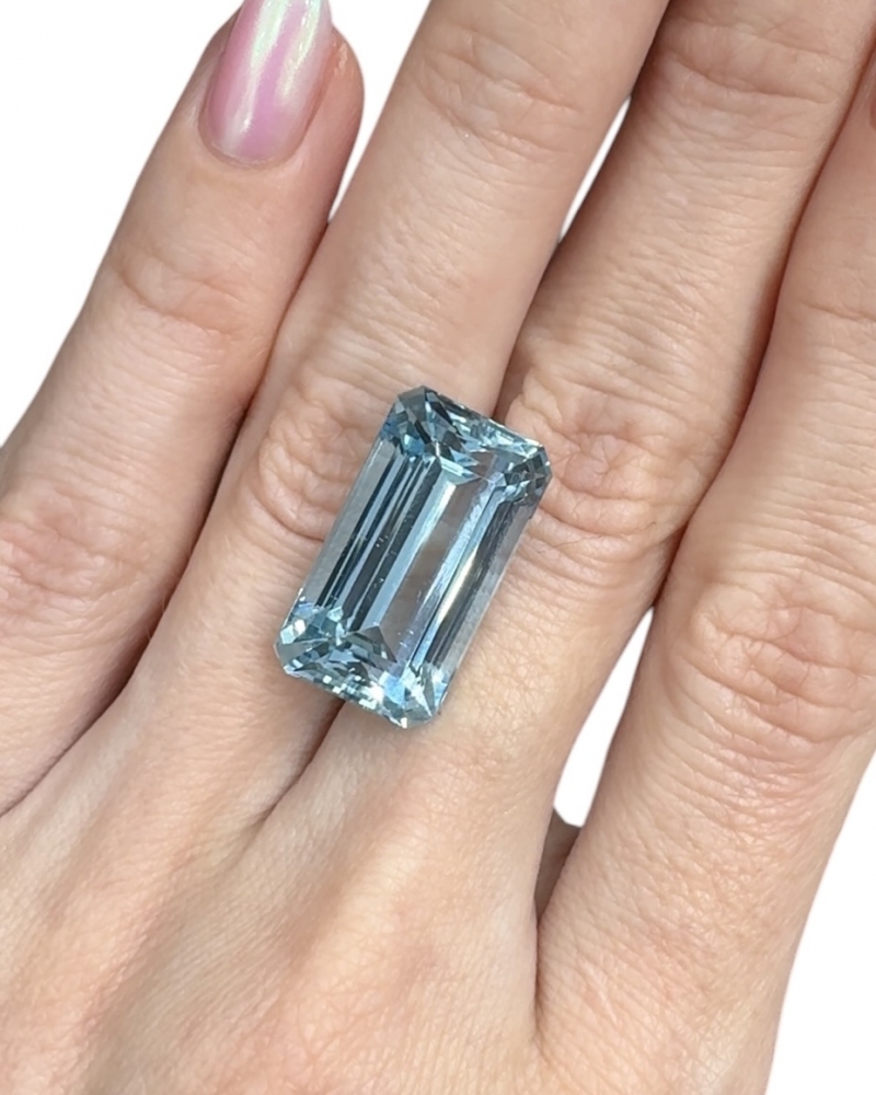 Aquamarine 25,2 carats